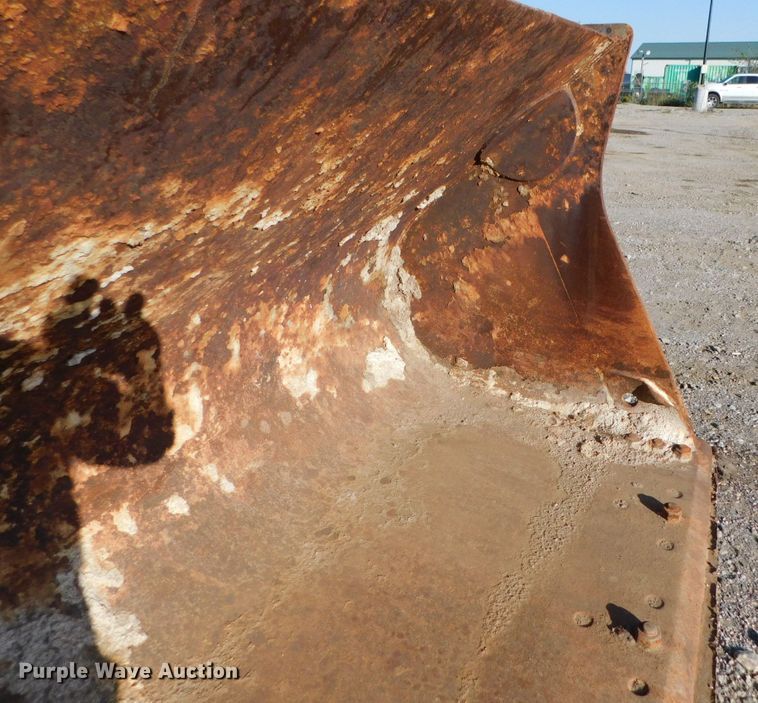 image for item DK8668 2002 John Deere 624H  wheel loader