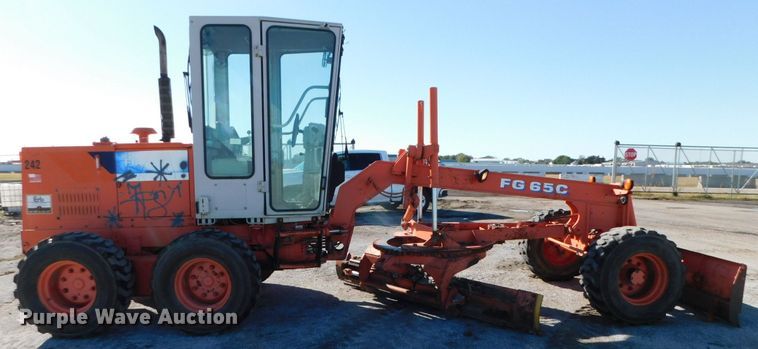 image for item DK8669 1997 Fiat-Allis FG65C  motor grader