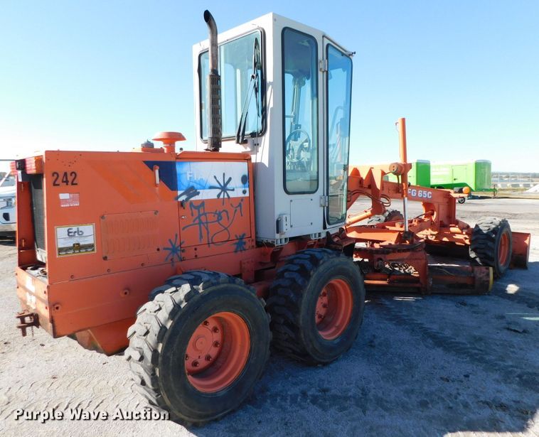 image for item DK8669 1997 Fiat-Allis FG65C  motor grader