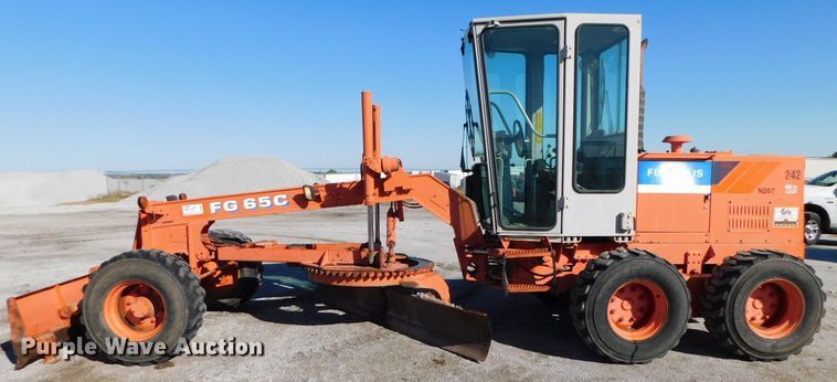 image for item DK8669 1997 Fiat-Allis FG65C  motor grader