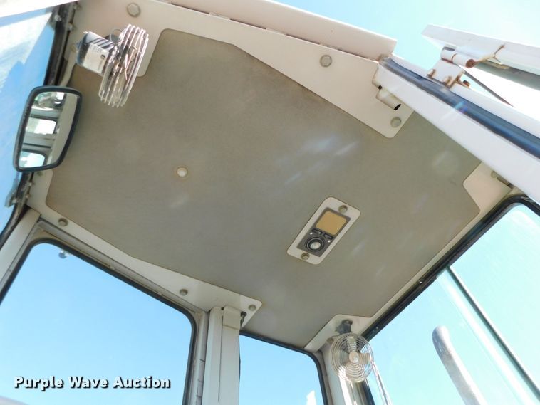 image for item DK8669 1997 Fiat-Allis FG65C  motor grader