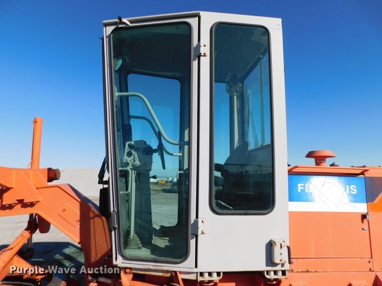 image for item DK8669 1997 Fiat-Allis FG65C  motor grader