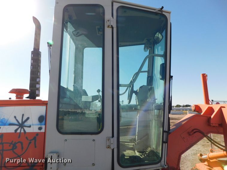 image for item DK8669 1997 Fiat-Allis FG65C  motor grader