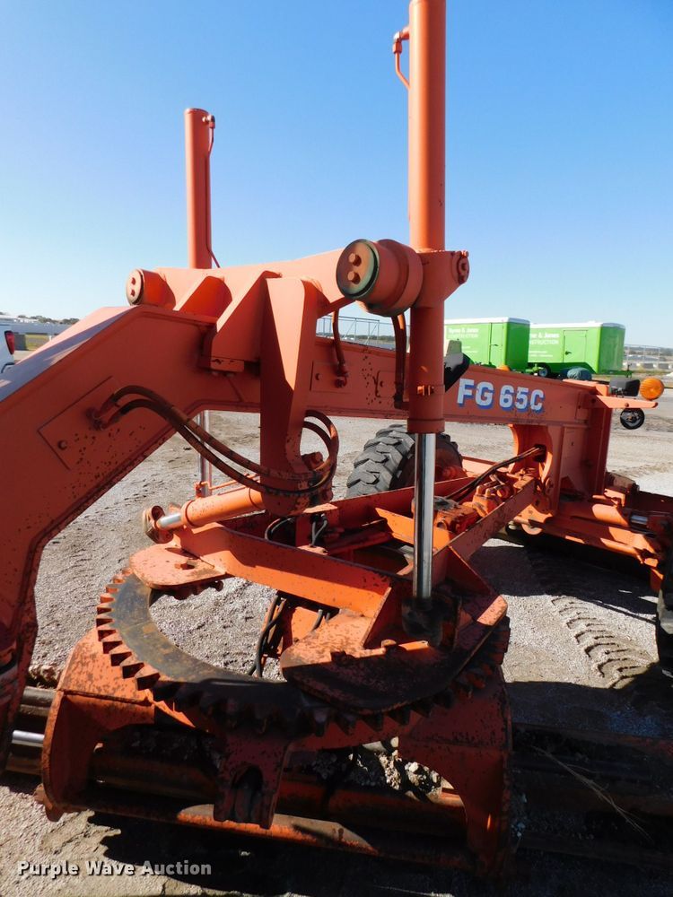 image for item DK8669 1997 Fiat-Allis FG65C  motor grader