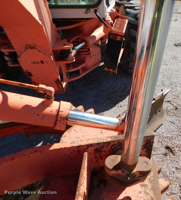 image for item DK8669 1997 Fiat-Allis FG65C  motor grader