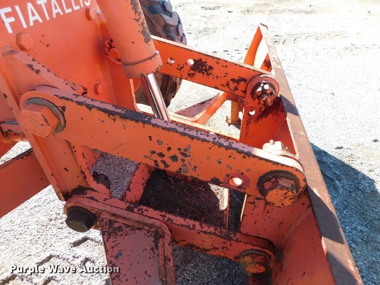 image for item DK8669 1997 Fiat-Allis FG65C  motor grader