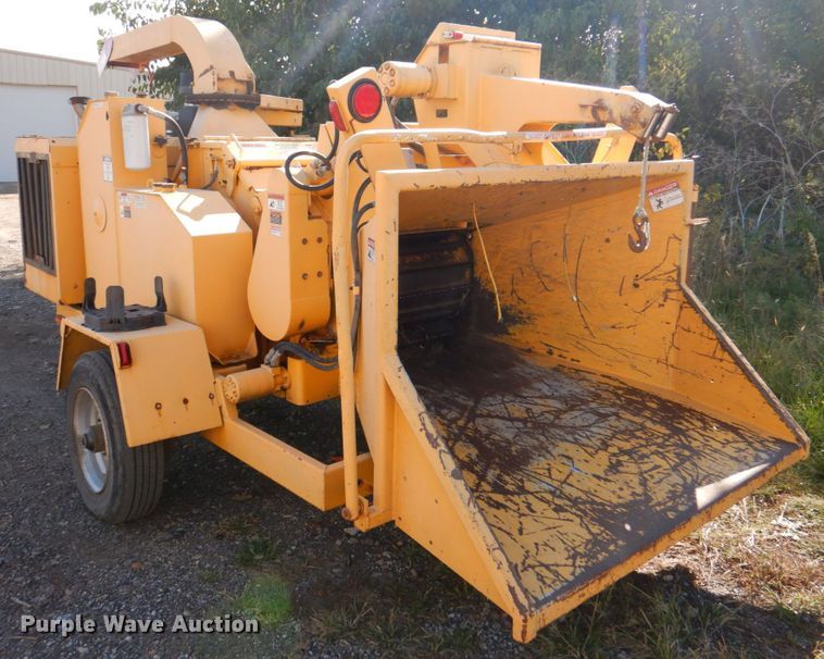 image for item DL0192 Morbark  wood chipper