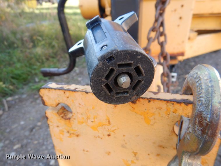 image for item DL0192 Morbark  wood chipper