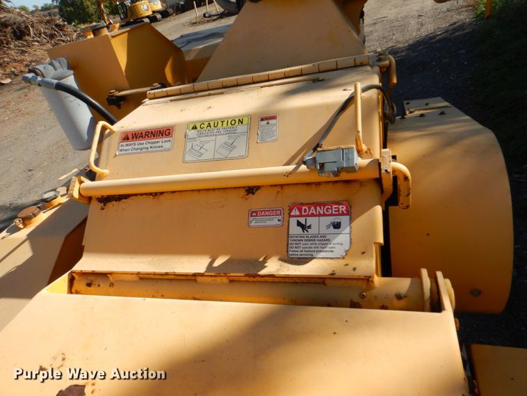 image for item DL0192 Morbark  wood chipper