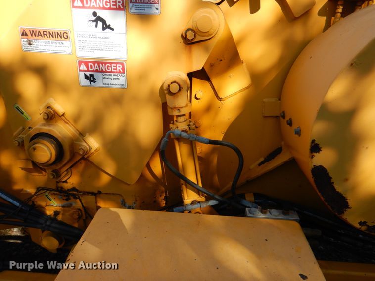 image for item DL0192 Morbark  wood chipper