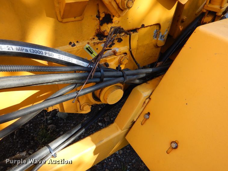 image for item DL0192 Morbark  wood chipper