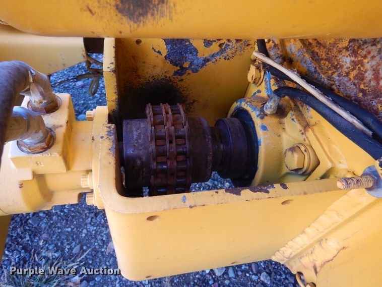 image for item DL0192 Morbark  wood chipper