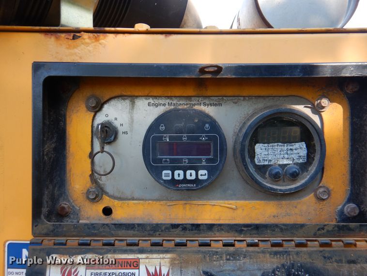 image for item DL0192 Morbark  wood chipper