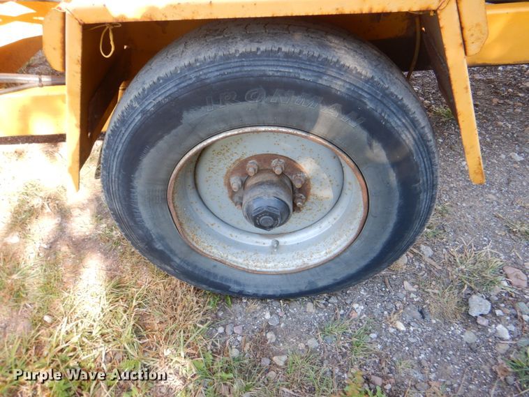 image for item DL0192 Morbark  wood chipper