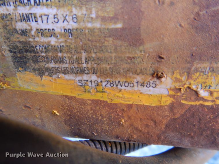 image for item DL0192 Morbark  wood chipper