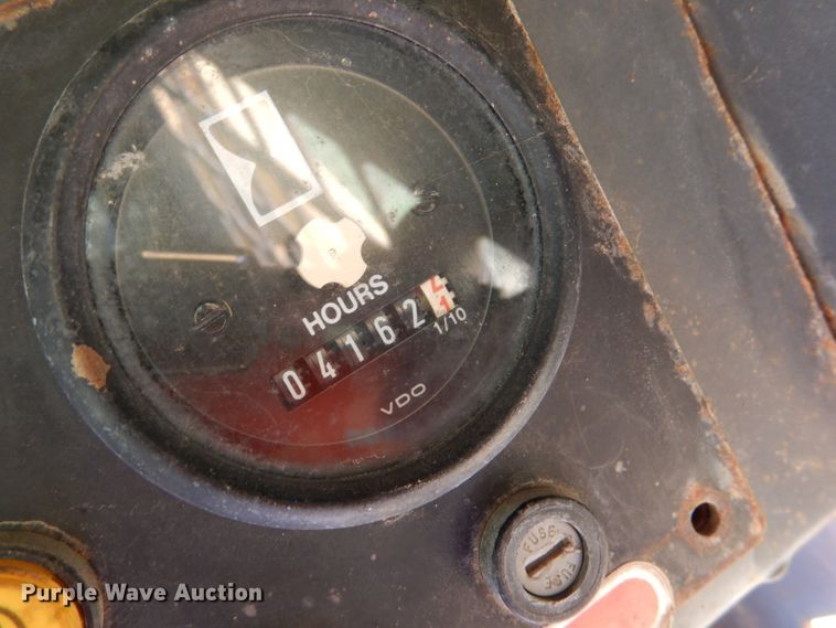 image for item DL0600 1997 Daewoo DSL801  skid steer loader