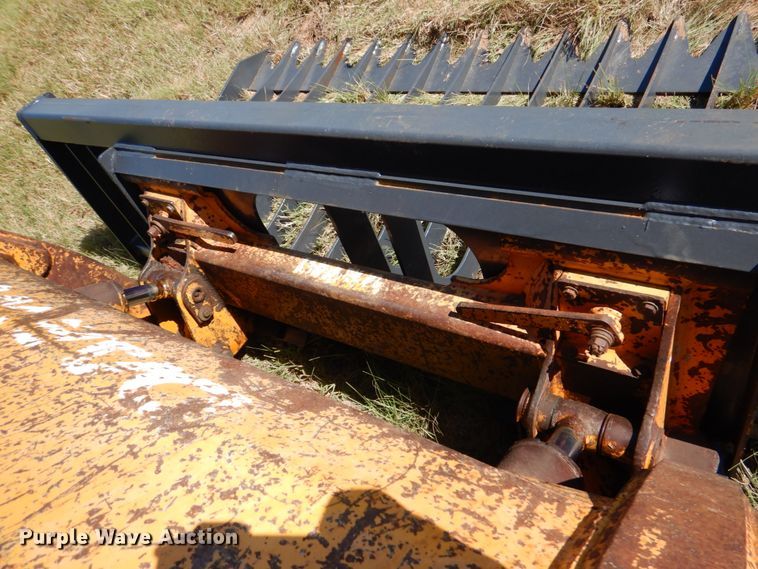 image for item DL0600 1997 Daewoo DSL801  skid steer loader