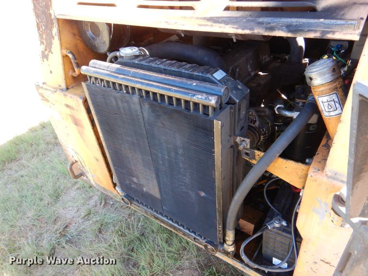 image for item DL0600 1997 Daewoo DSL801  skid steer loader