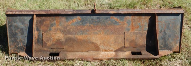 image for item DL0600 1997 Daewoo DSL801  skid steer loader