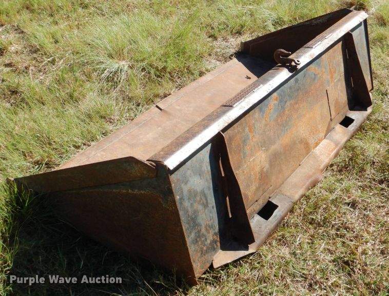 image for item DL0600 1997 Daewoo DSL801  skid steer loader