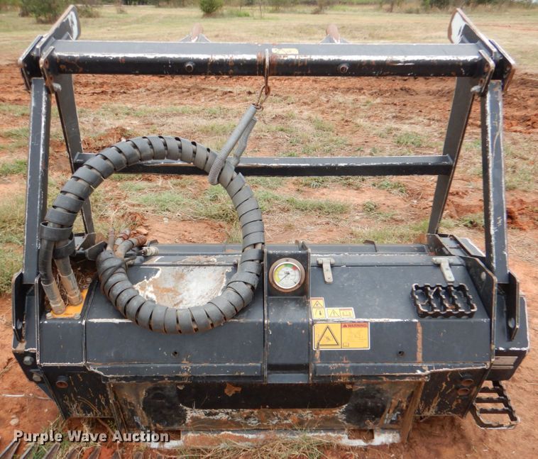image for item DL0604 2019 Caterpillar HM415C  58" W skid steer mulcher