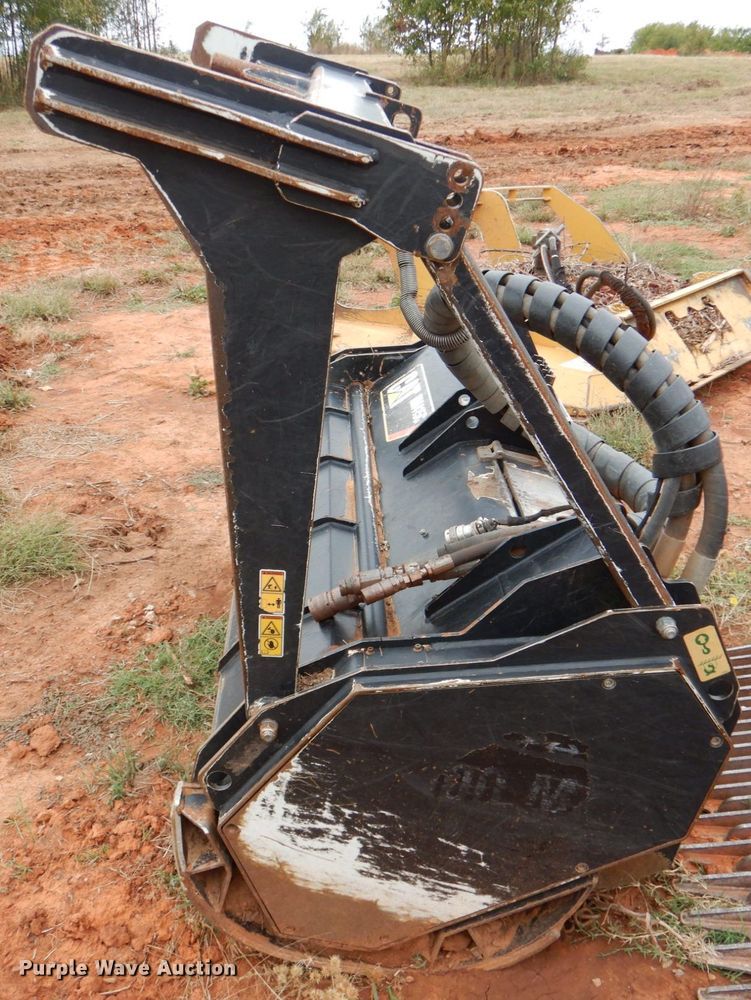 image for item DL0604 2019 Caterpillar HM415C  58" W skid steer mulcher