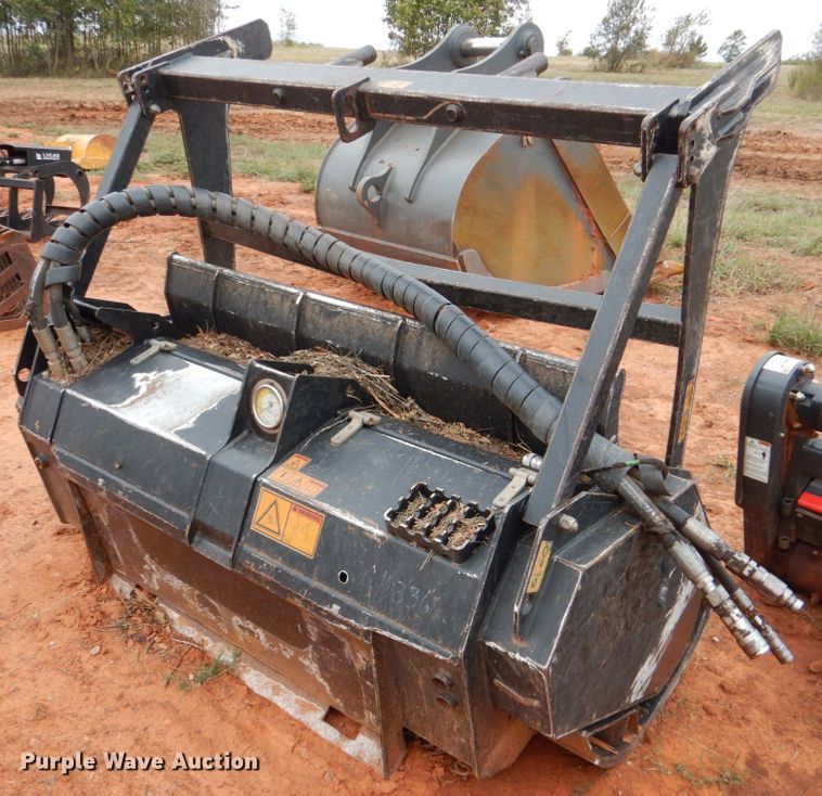 image for item DL0605 2019 Caterpillar HM415C  58" W skid steer mulcher