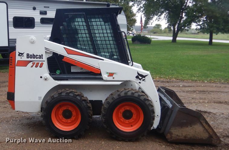 image for item DL6333 1992 Bobcat 753  skid steer loader