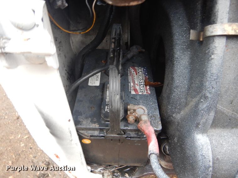 image for item DL6333 1992 Bobcat 753  skid steer loader