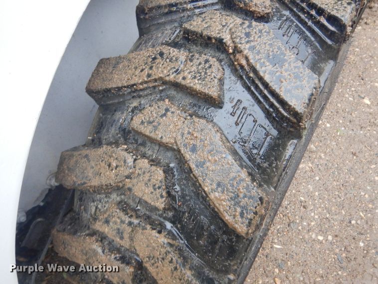 image for item DL6333 1992 Bobcat 753  skid steer loader