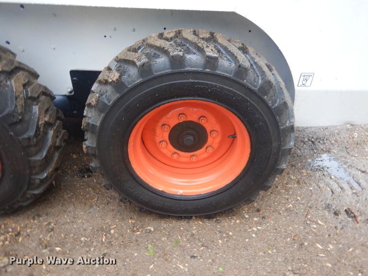 image for item DL6333 1992 Bobcat 753  skid steer loader