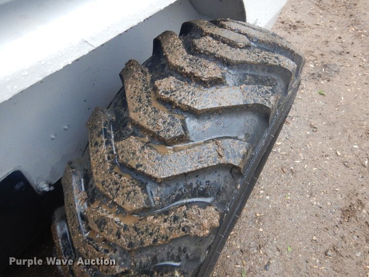 image for item DL6333 1992 Bobcat 753  skid steer loader