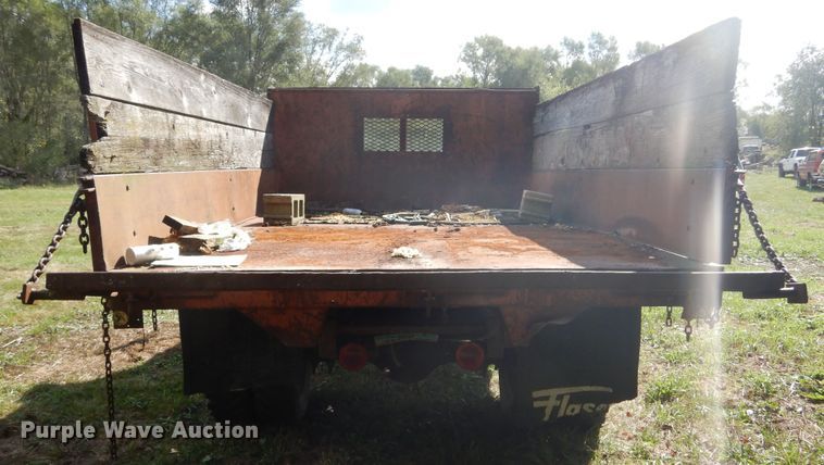 image for item DL6415 1976 Ford F600  dump truck