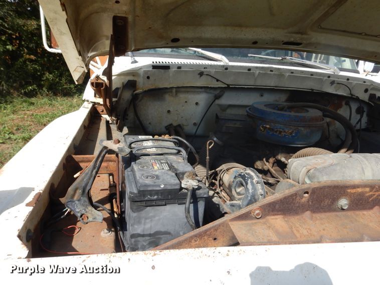 image for item DL6415 1976 Ford F600  dump truck