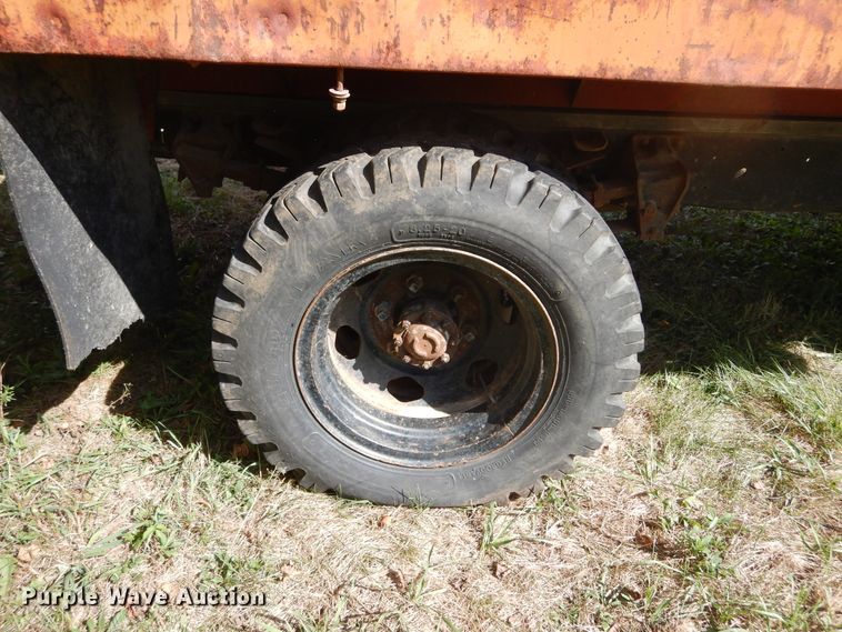 image for item DL6415 1976 Ford F600  dump truck