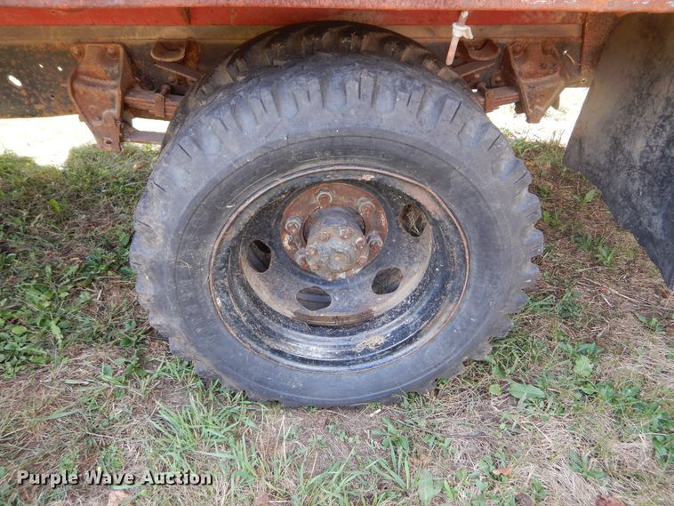 image for item DL6415 1976 Ford F600  dump truck