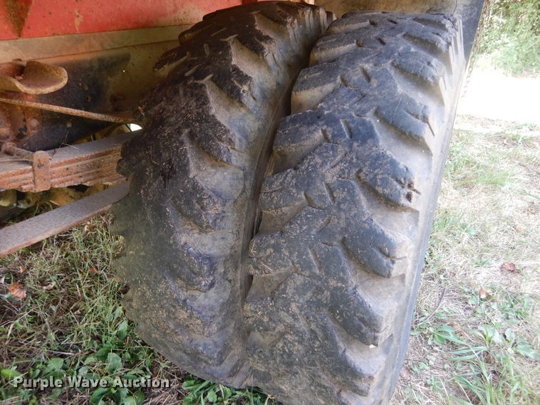 image for item DL6415 1976 Ford F600  dump truck