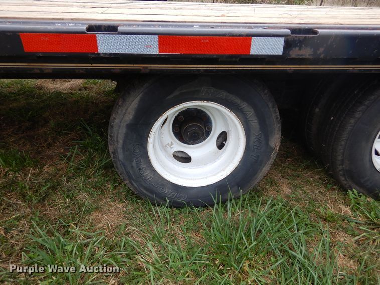 image for item DL6429 2002 Maurer Manufacturing Inc.  equipment trailer