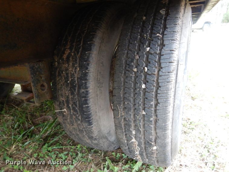 image for item DL6429 2002 Maurer Manufacturing Inc.  equipment trailer