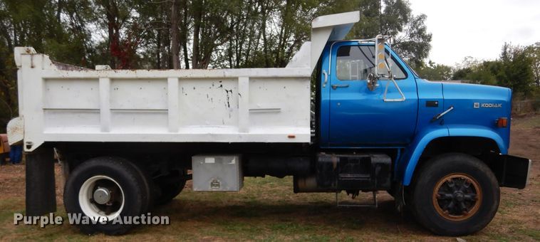 image for item DL6438 1988 Chevrolet Kodiak  dump truck
