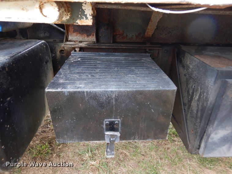 image for item DL6438 1988 Chevrolet Kodiak  dump truck