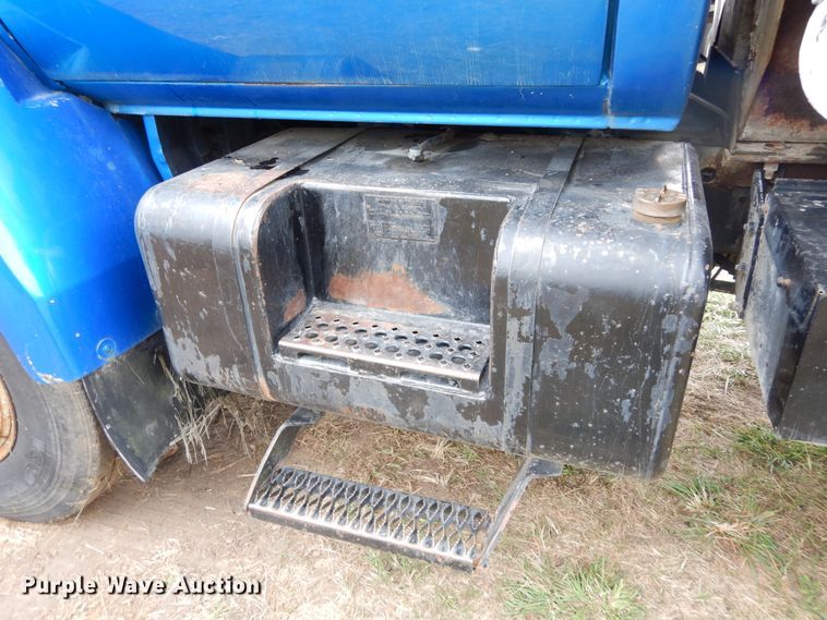 image for item DL6438 1988 Chevrolet Kodiak  dump truck