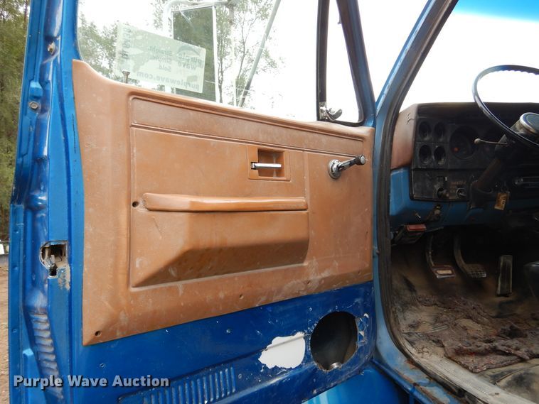 image for item DL6438 1988 Chevrolet Kodiak  dump truck