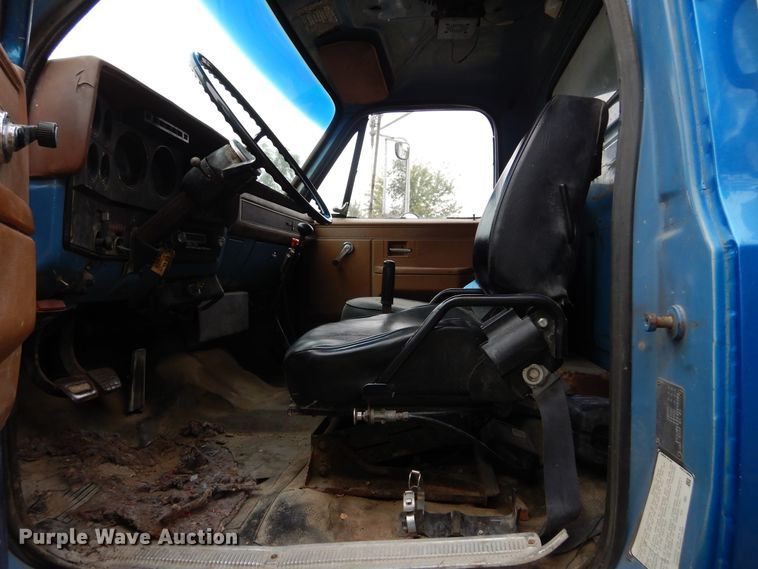 image for item DL6438 1988 Chevrolet Kodiak  dump truck