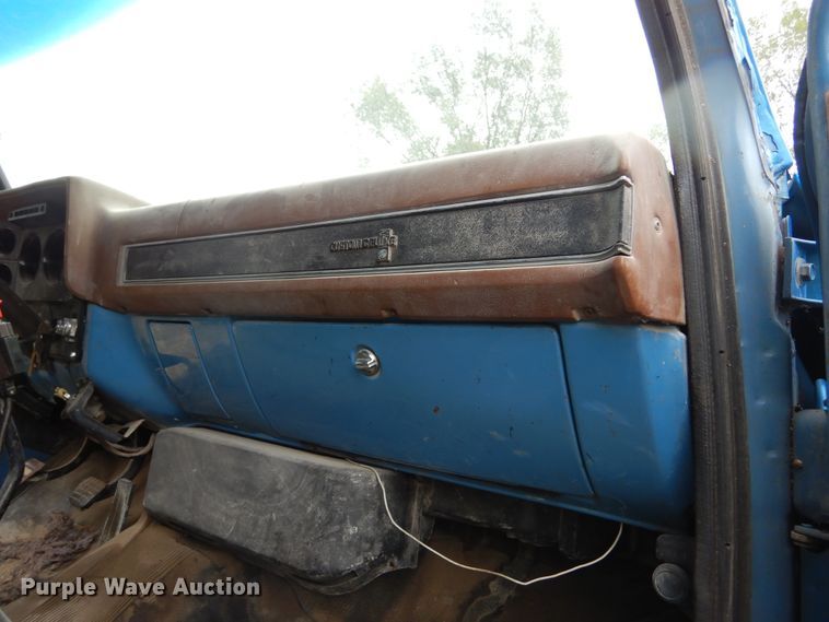 image for item DL6438 1988 Chevrolet Kodiak  dump truck