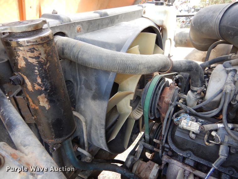 image for item DL6447 1999 GMC C7500  bucket truck