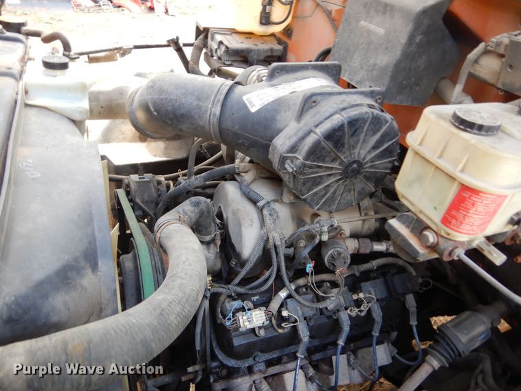 image for item DL6447 1999 GMC C7500  bucket truck