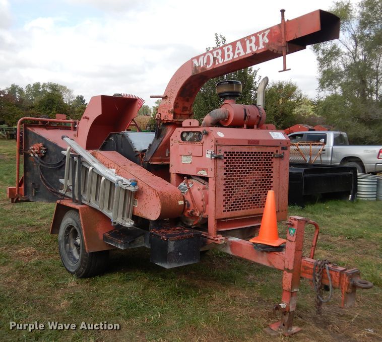image for item DL6448 1998 Morbark 2400  wood chipper