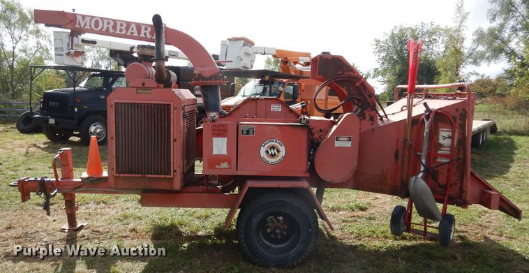 image for item DL6448 1998 Morbark 2400  wood chipper