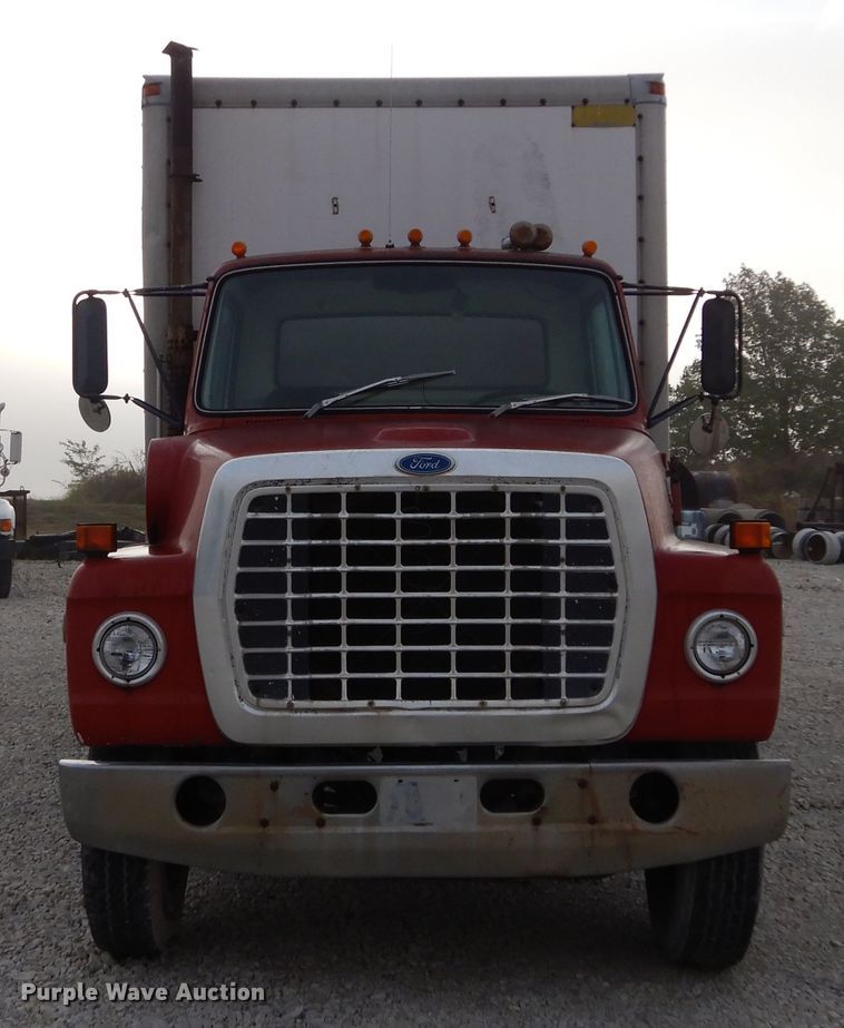 image for item DL6461 1985 Ford LN8000  box truck